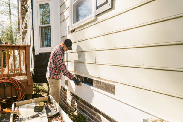 Top rated local Emergency Siding Repair specialists in Wellington, OH